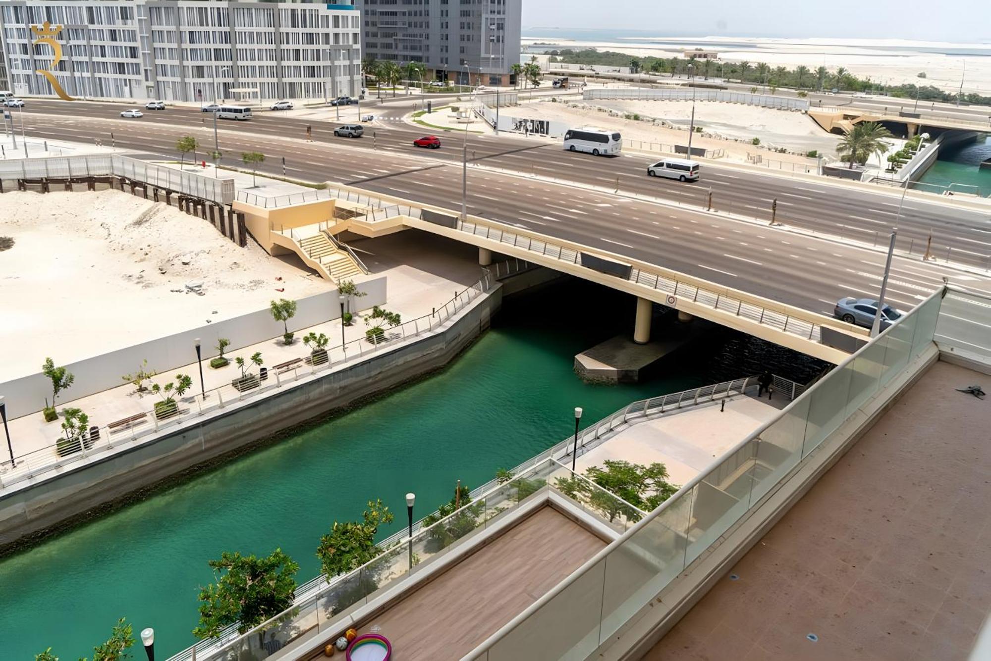 Apartamento Trendy 1br In Mangrove Place For 3 Guests In Al Reem Abu Dhabi