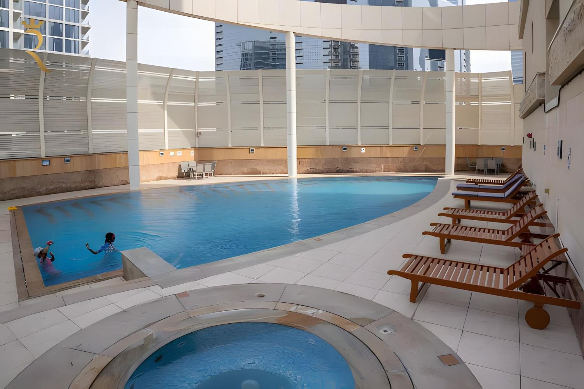 Apartamento Trendy 1br In Mangrove Place For 3 Guests In Al Reem